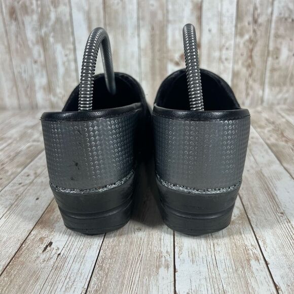 Sanita Carbon gray non slip clog Womens 8 - Picture 3 of 8